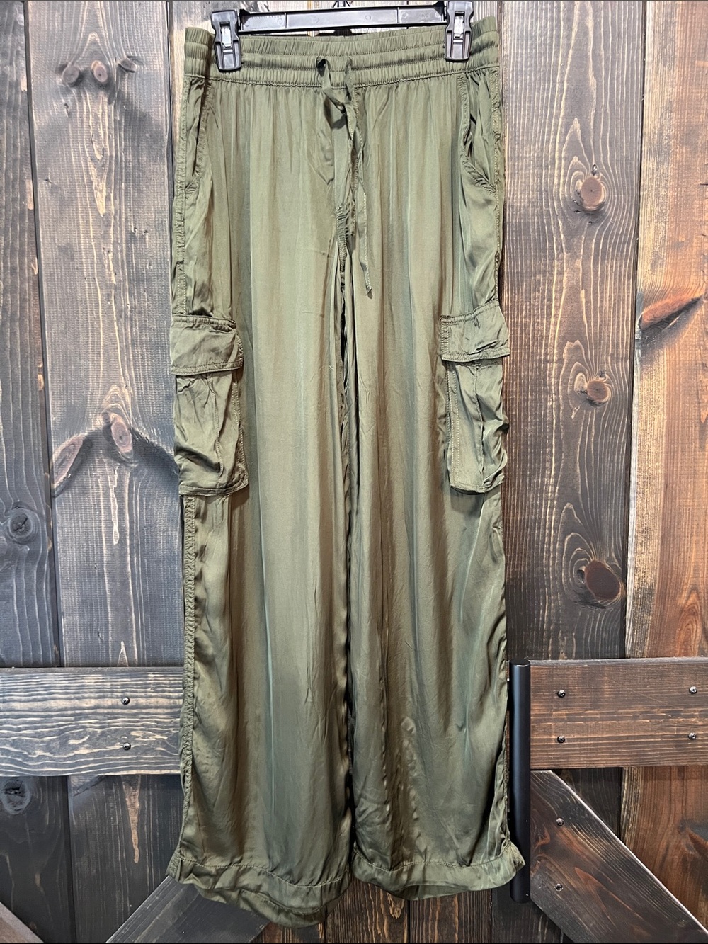 Aerie Shine Cargo Skater Pants S Green Lounge Wide Leg Slouch Utility Preppy NWT